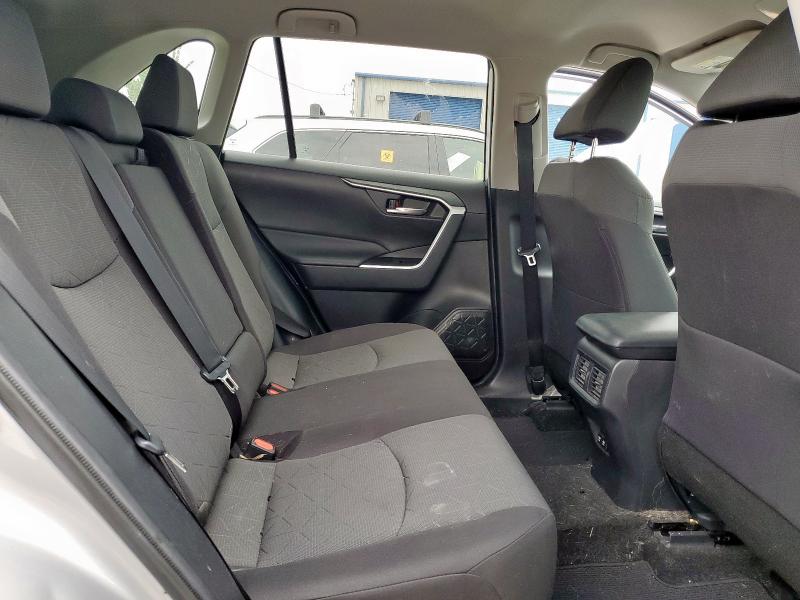 2021 TOYOTA RAV4 XLE - 2T3W1RFV2MW123928