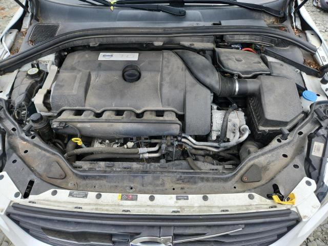 2015 VOLVO XC60 T6 R- YV4902RS4F2726901