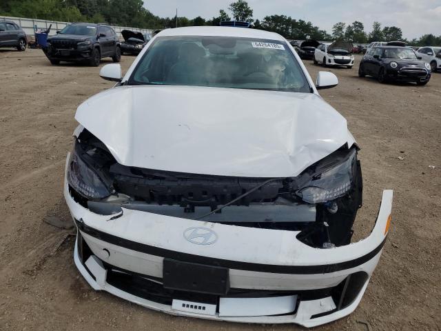 2023 HYUNDAI IONIQ 6 SE KMHM34AC1PA022470