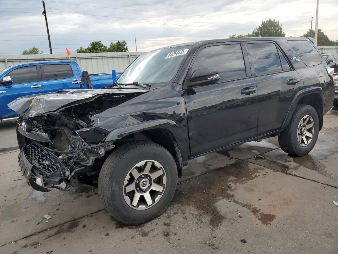 TOYOTA 4RUNNER SR5/SR5 PREMIUM