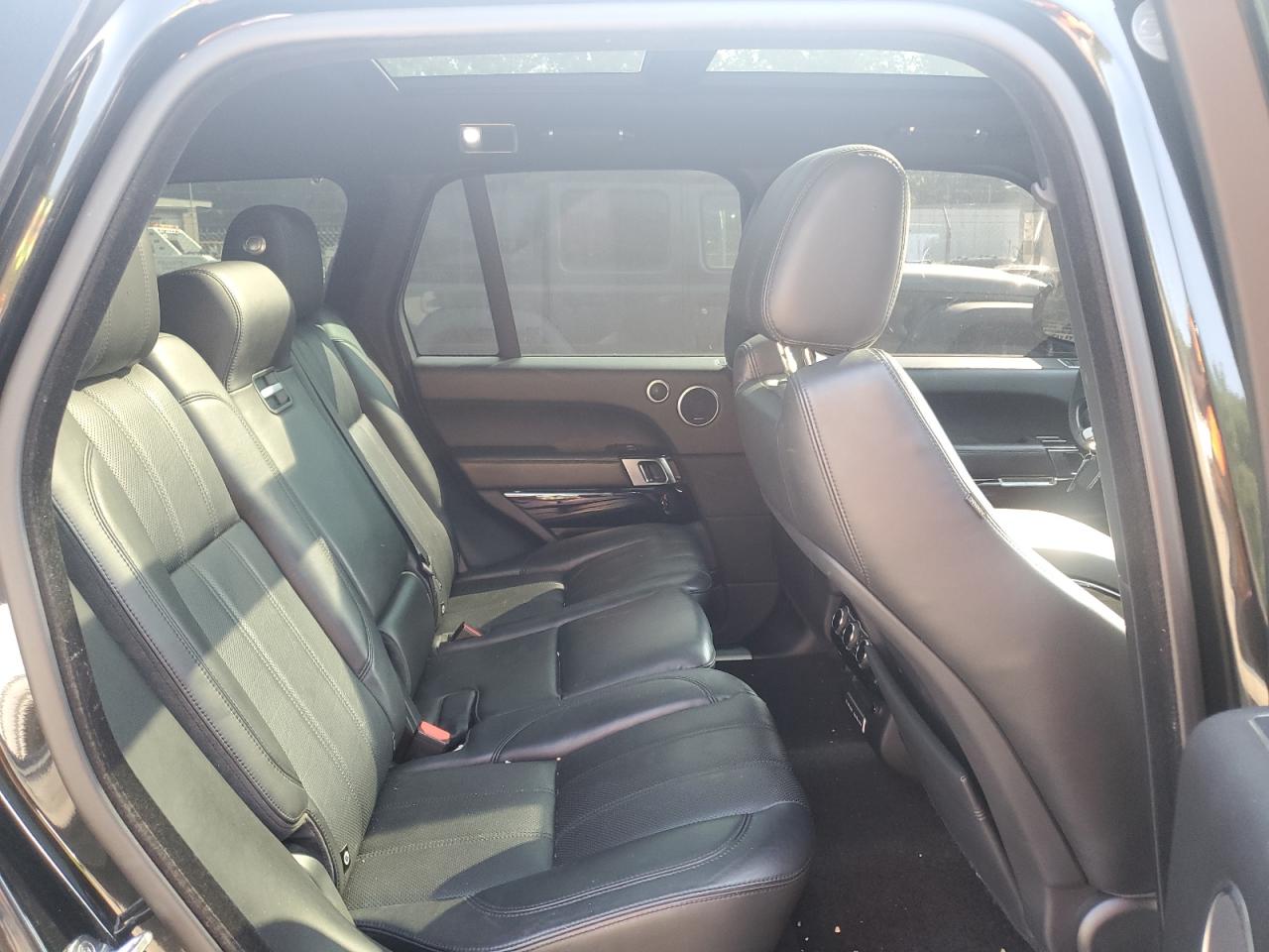 LAND ROVER RANGE ROVER SUPERCHARGED