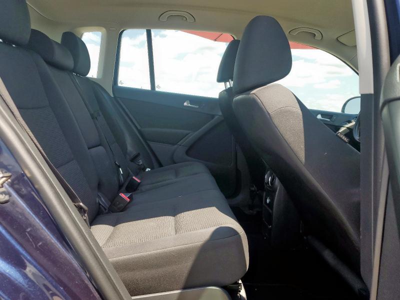 2015 VOLKSWAGEN TIGUAN S WVGBV7AXXFW589641