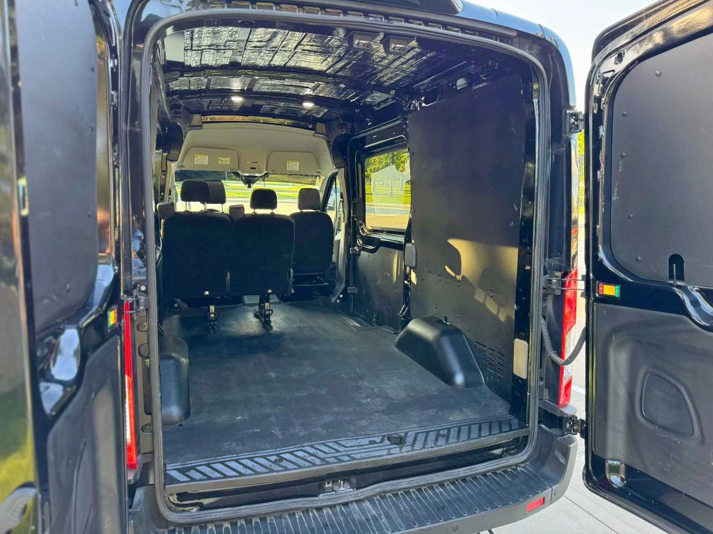 2023 FORD TRANSIT T- 1FTYE1C87PKA24984