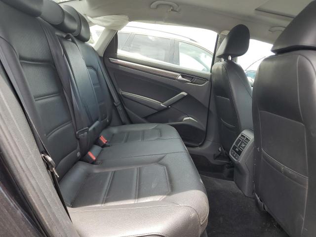 2017 VOLKSWAGEN PASSAT SE 1VWGT7A33HC008883