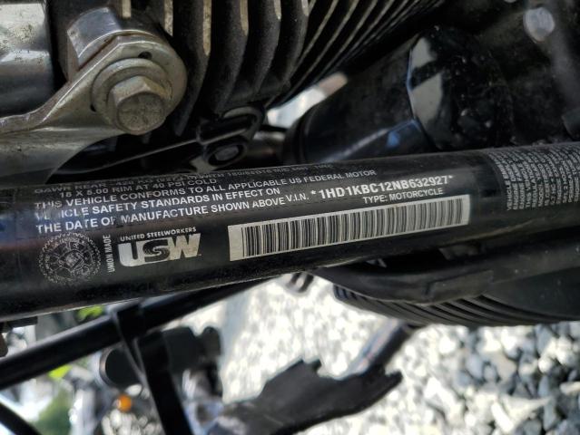 2022 HARLEY-DAVIDSON FLHX - 1HD1KBC12NB632927