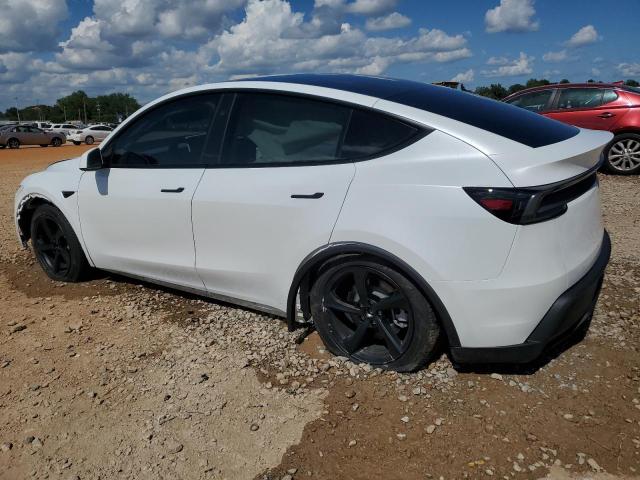 2026 TESLA MODEL Y 7SAYGDEE6TA399545