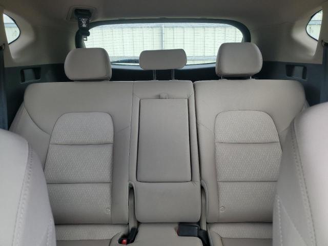 2018 HYUNDAI TUCSON SE KM8J2CA48JU814484