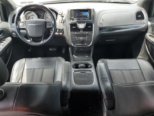 2015 CHRYSLER TOWN & COU 2C4RC1HG0FR619427