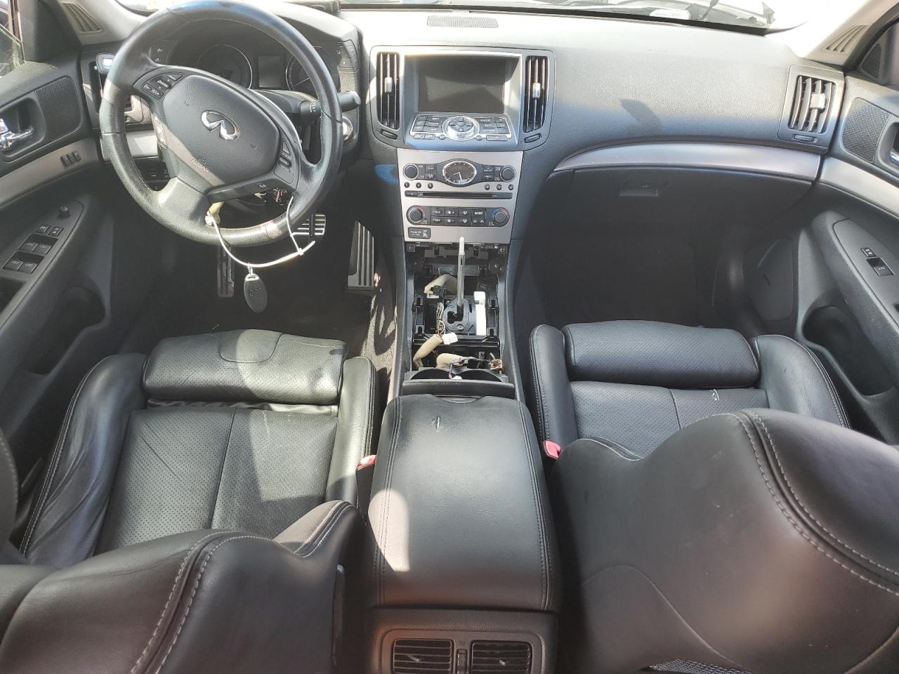 Infiniti G37 2012