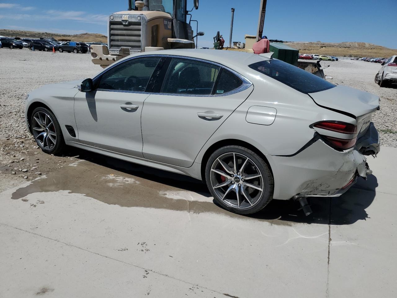 GENESIS G70 BASE