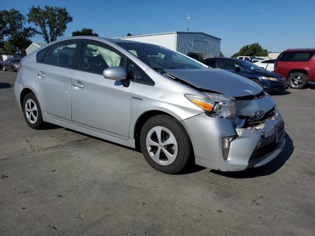 2015 TOYOTA PRIUS C - JTDKN3DU8F1979472
