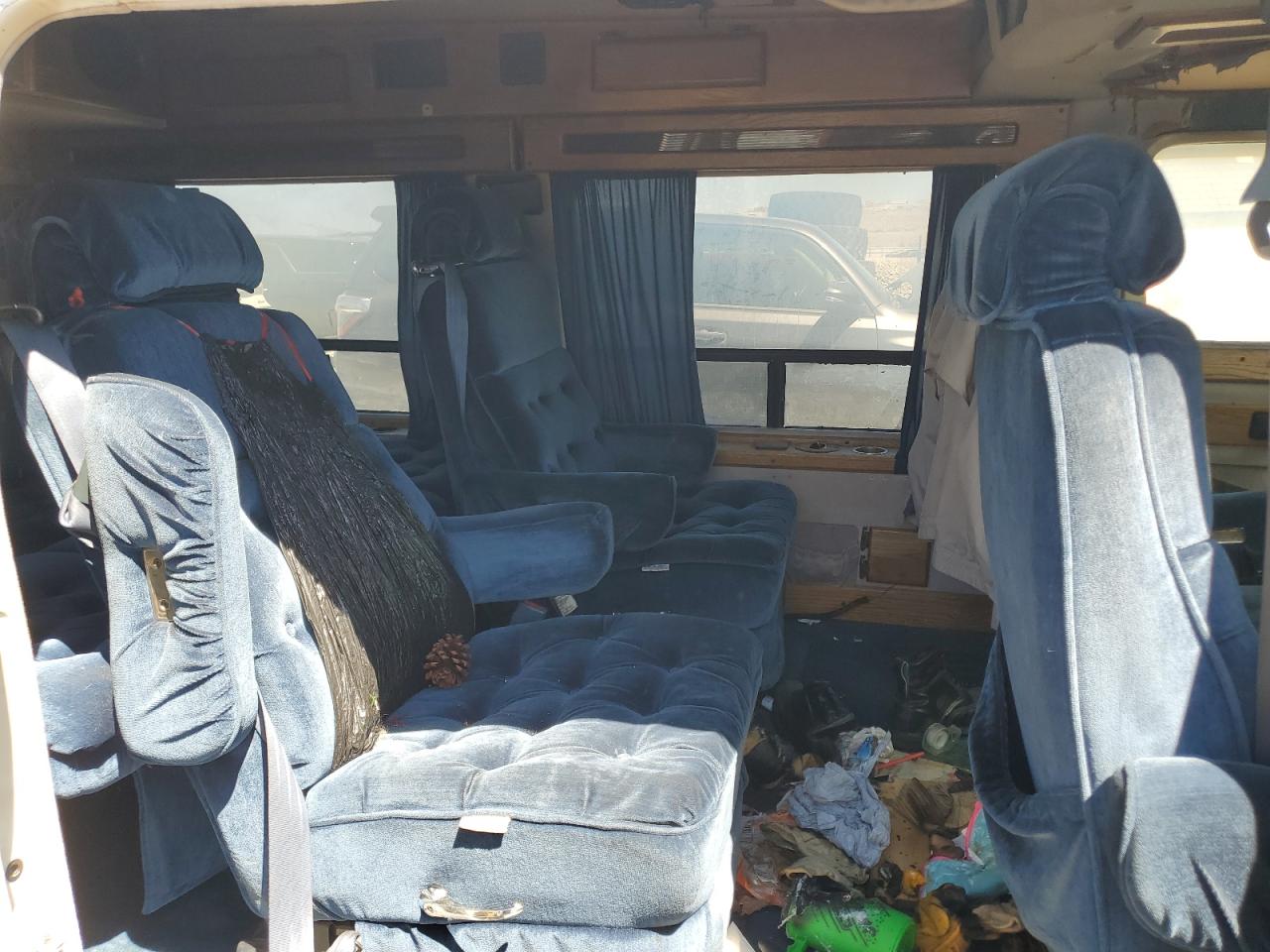 Lot #3256753131 1996 DODGE RAM VAN B2