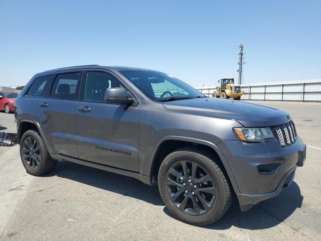 2017 JEEP GRAND CHER - 1C4RJEAG4HC829175
