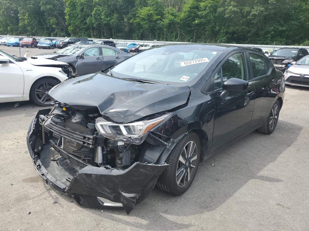NISSAN VERSA SV
