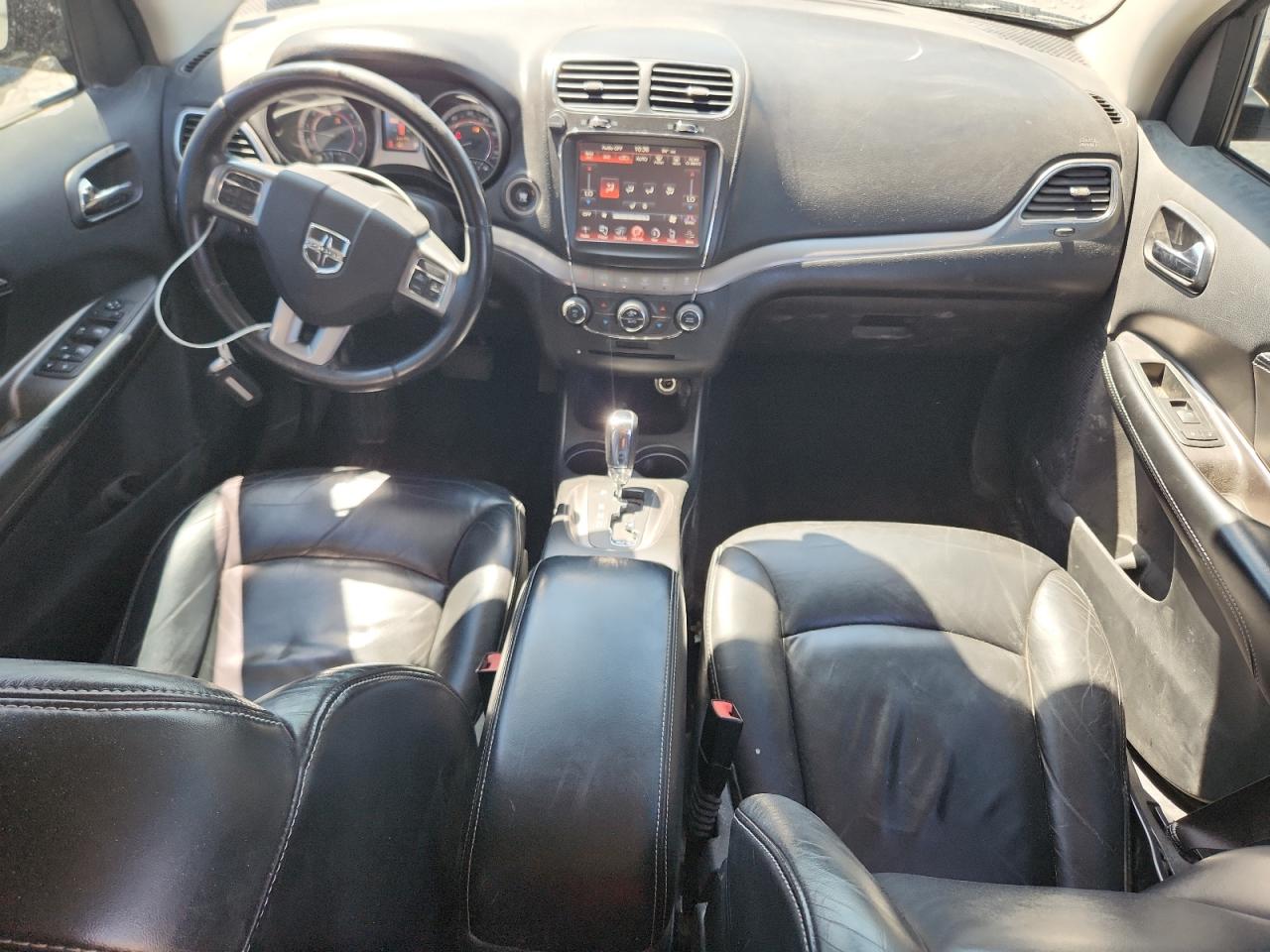 DODGE JOURNEY CROSSROAD