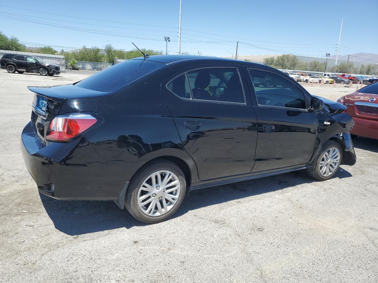 MITSUBISHI MIRAGE G4 ES