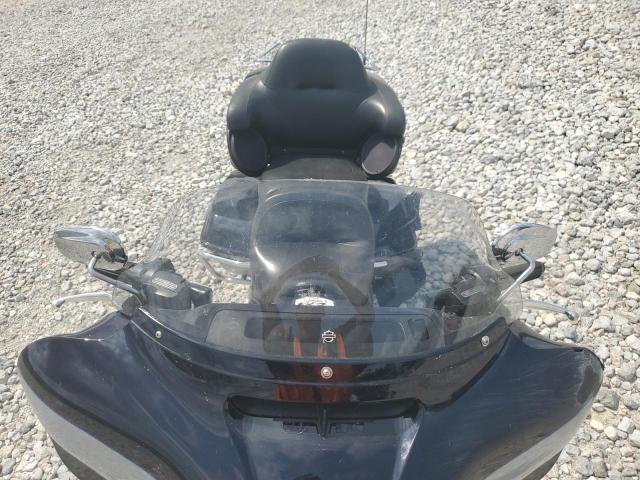 2019 HARLEY-DAVIDSON FLHTK 1HD1KEF17KB660876