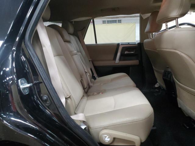 2019 TOYOTA 4RUNNER SR JTEBU5JR2K5619966