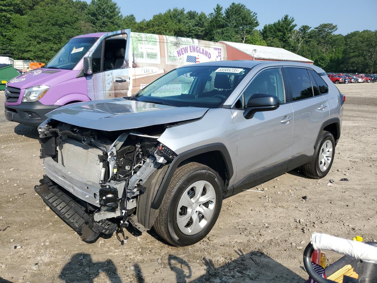 TOYOTA RAV4 LE