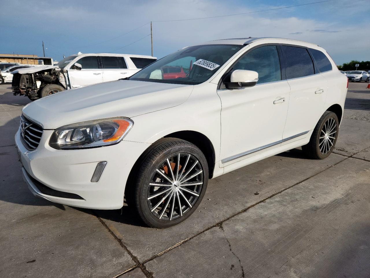 VOLVO XC60 T5 PREMIER