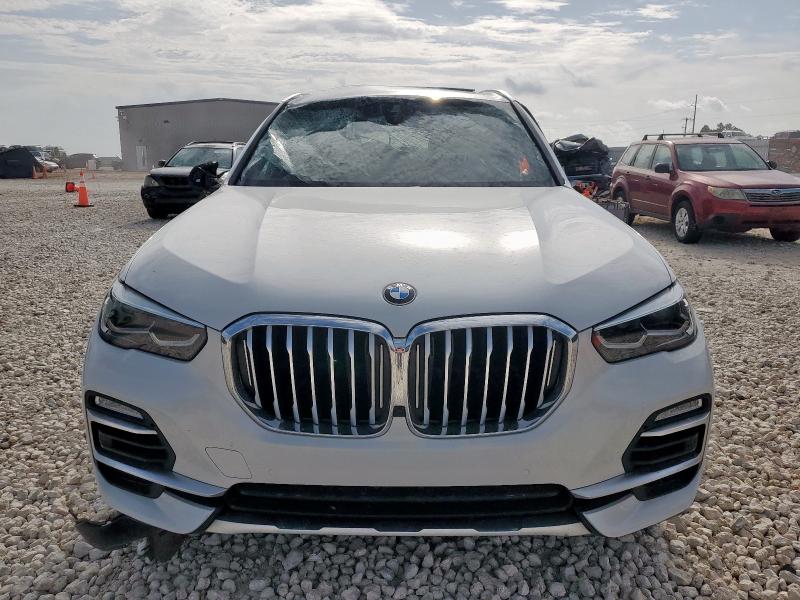 2019 BMW X5 XDRIVE4 5UXCR6C51KLL38679