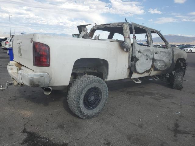 2011 CHEVROLET SILVERADO - 1GC1KYC83BF208422