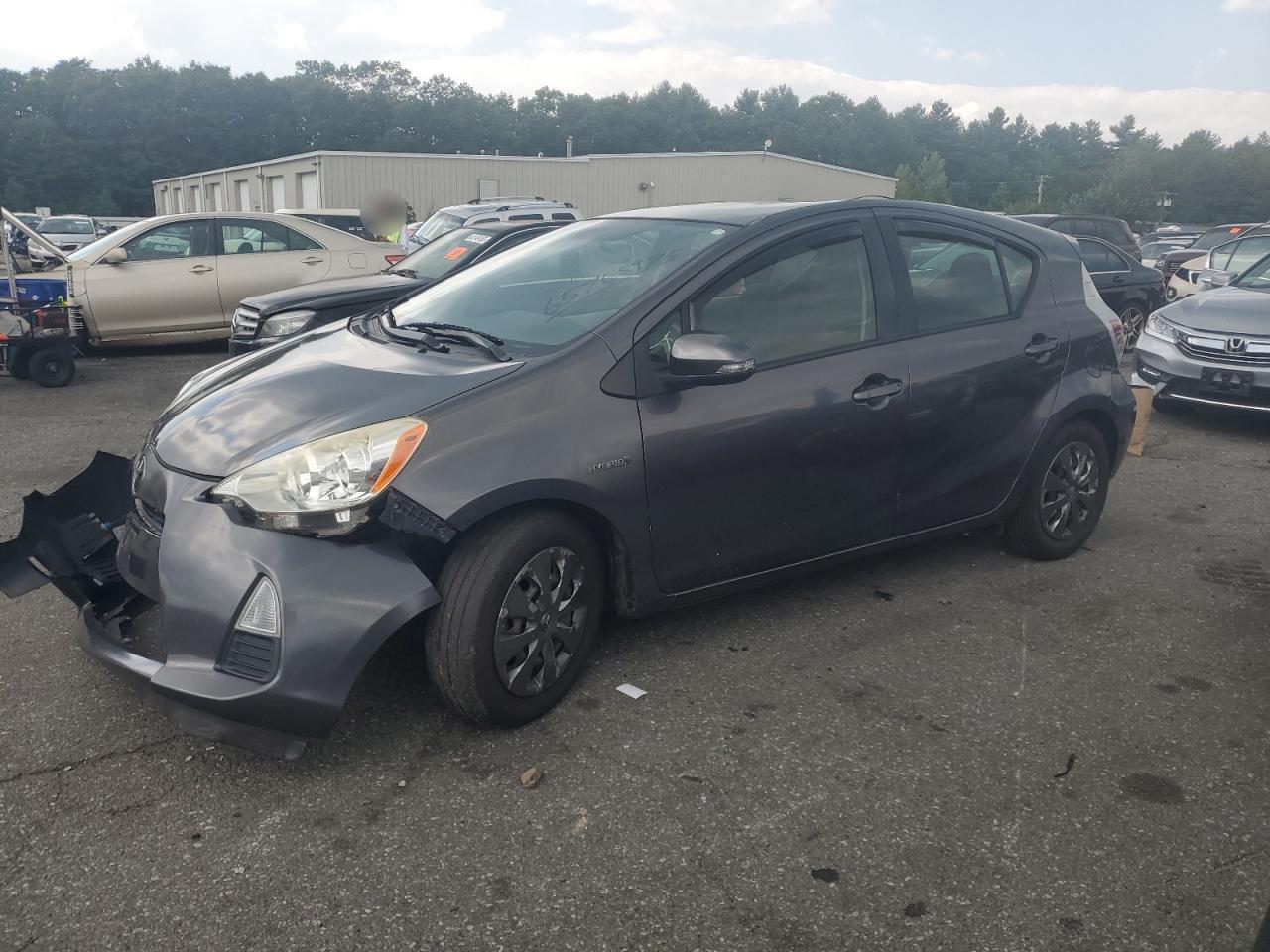 TOYOTA PRIUS C