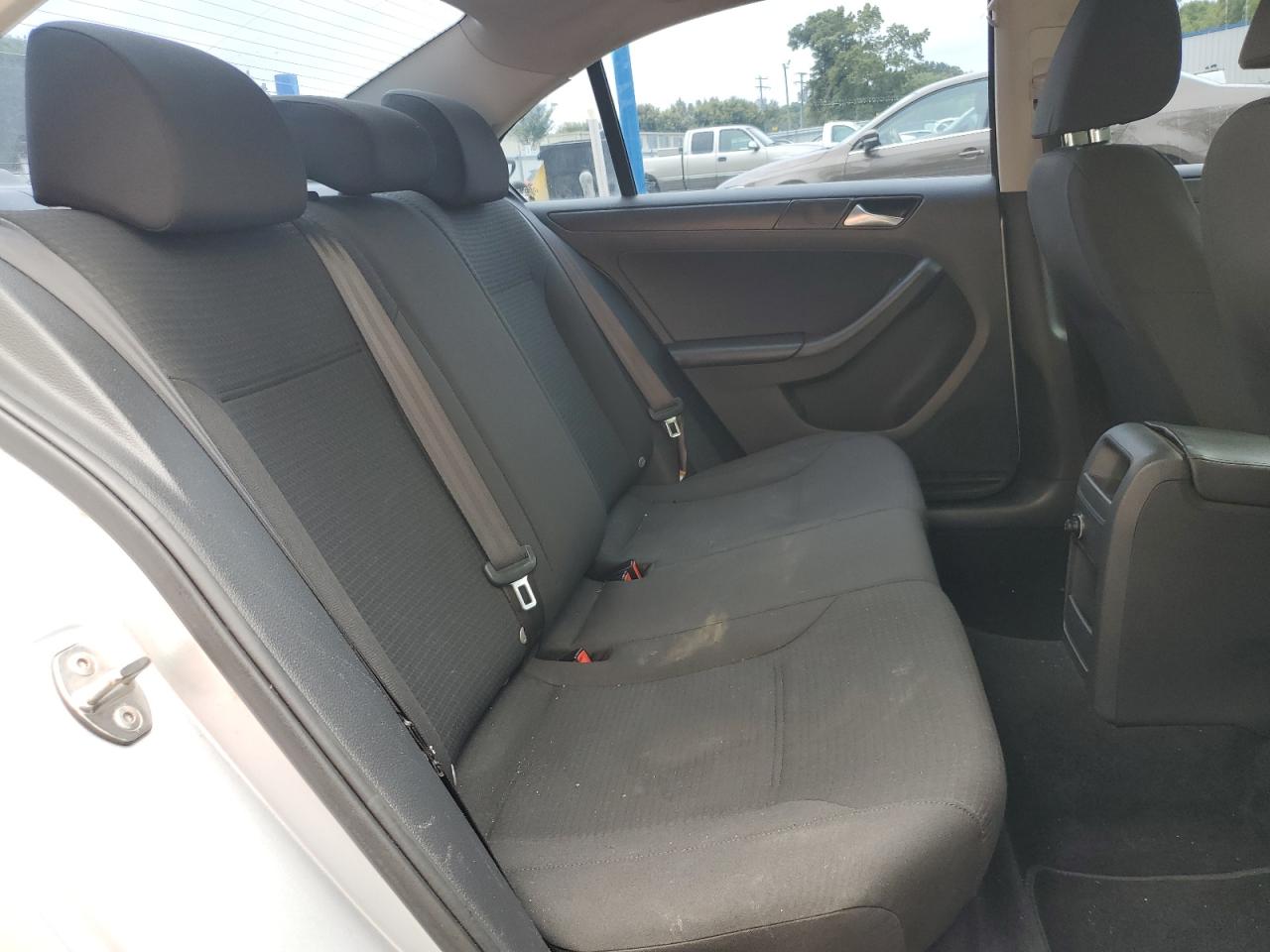 Volkswagen Jetta base 2015