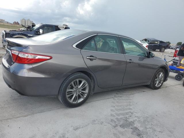TOYOTA CAMRY LE 2017 gray sedan 4d gas 4T1BF1FK9HU348174 photo #4