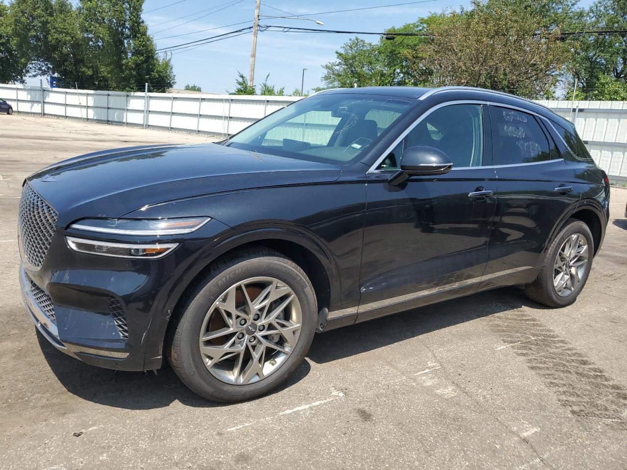 GENESIS GV70 BASE