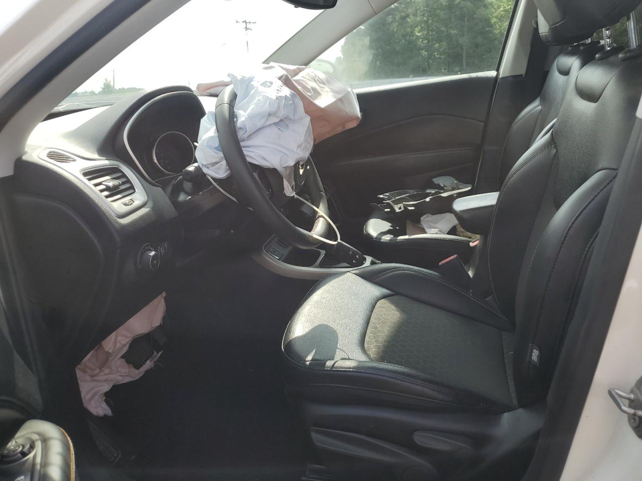 JEEP COMPASS LATITUDE