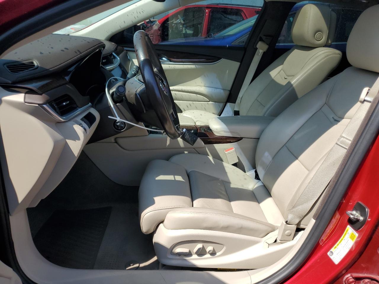 CADILLAC XTS LUXURY COLLECTION