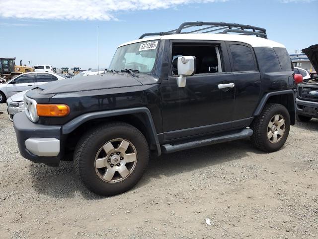 TOYOTA FJ CRUISER