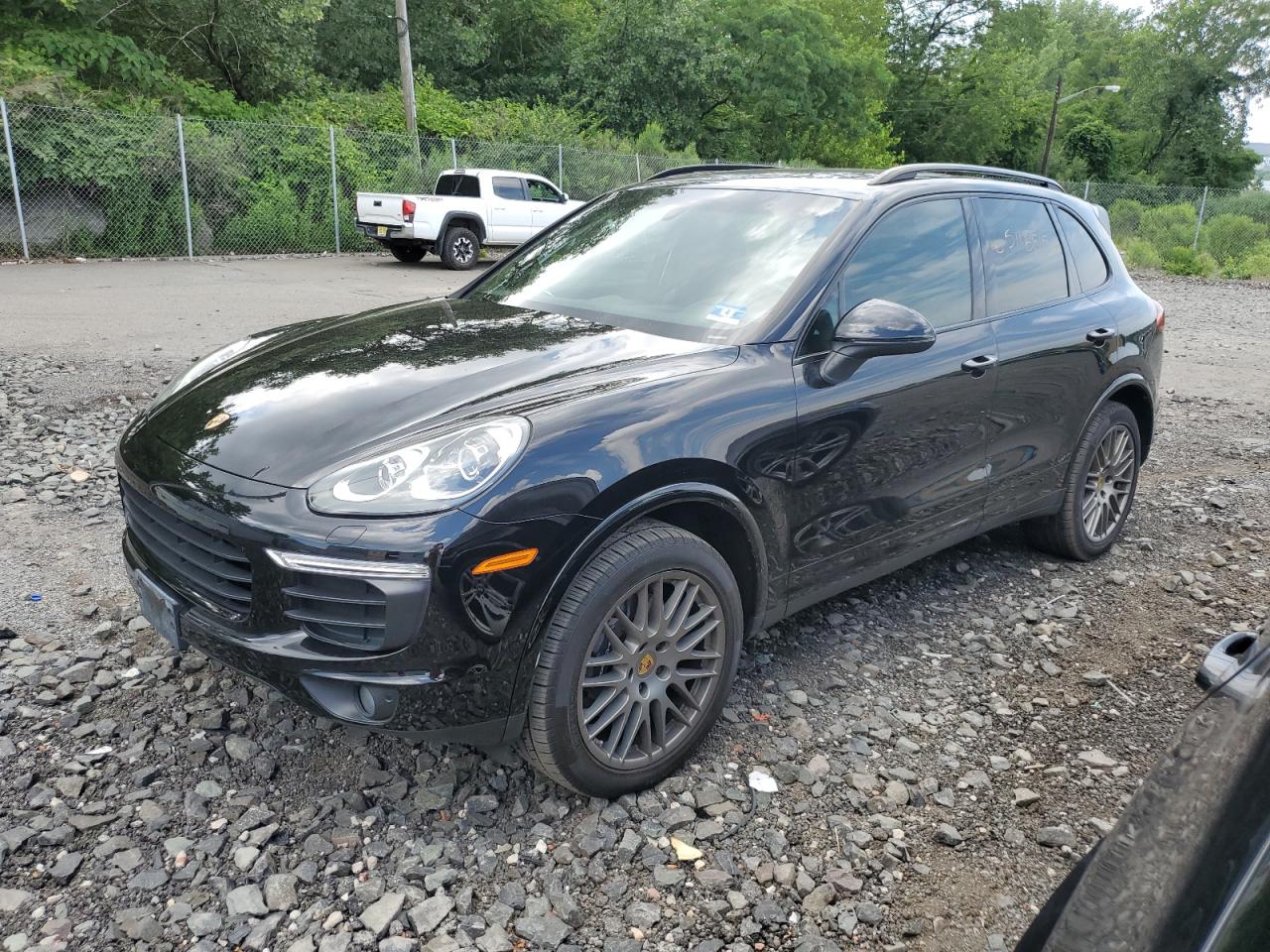PORSCHE CAYENNE