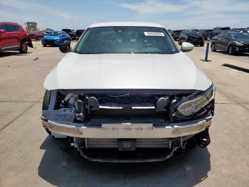 2018 HONDA ACCORD LX 1HGCV1F18JA209164