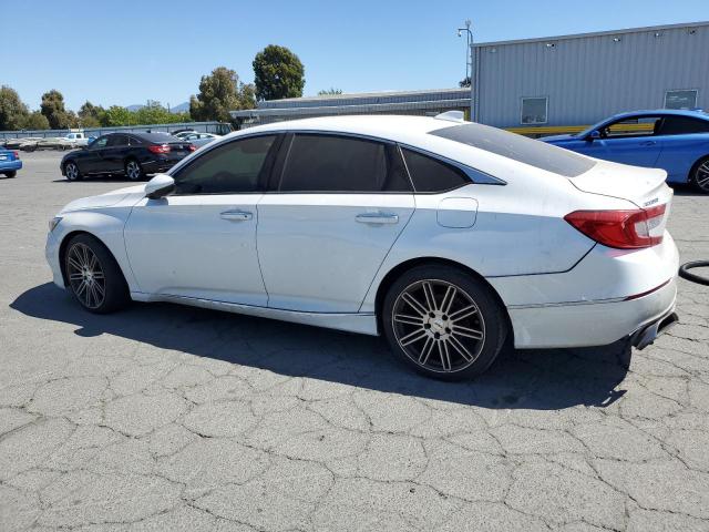 HONDA ACCORD TOU 2018 white  gas 1HGCV2F95JA009175 photo #3