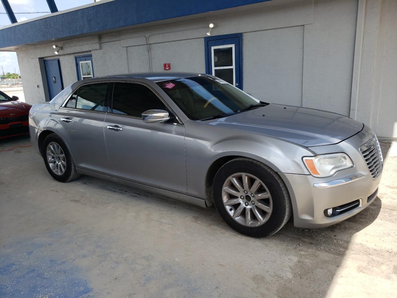 CHRYSLER 300C
