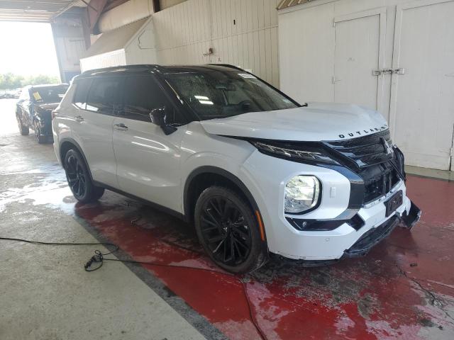 2024 MITSUBISHI OUTLANDER JA4J4WA86RZ064739