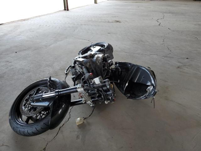 2025 SUZUKI GSX-R600 JS1GN7FA1S7101559