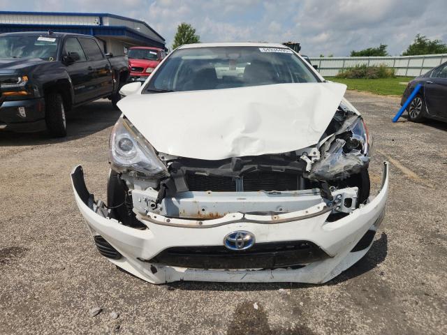 2016 TOYOTA PRIUS C JTDKDTB34G1127005
