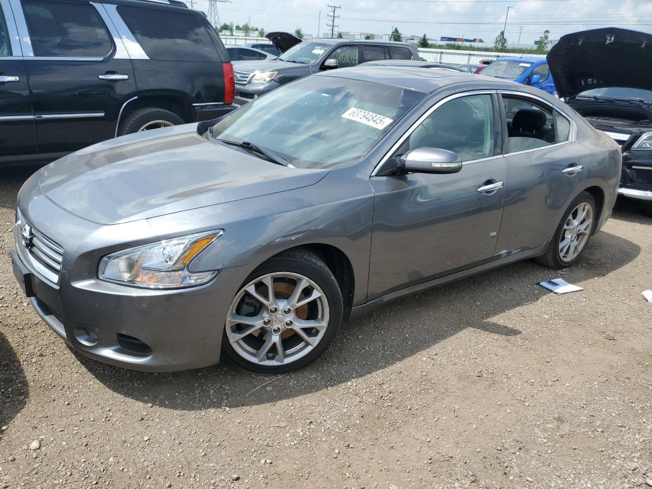 NISSAN MAXIMA S