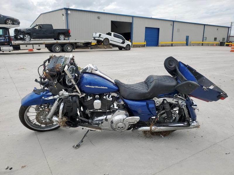 2016 HARLEY-DAVIDSON FLTRXS ROA 1HD1KTM14GB620429