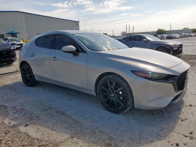 2024 MAZDA 3 PREMIUM JM1BPAMM3R1650908