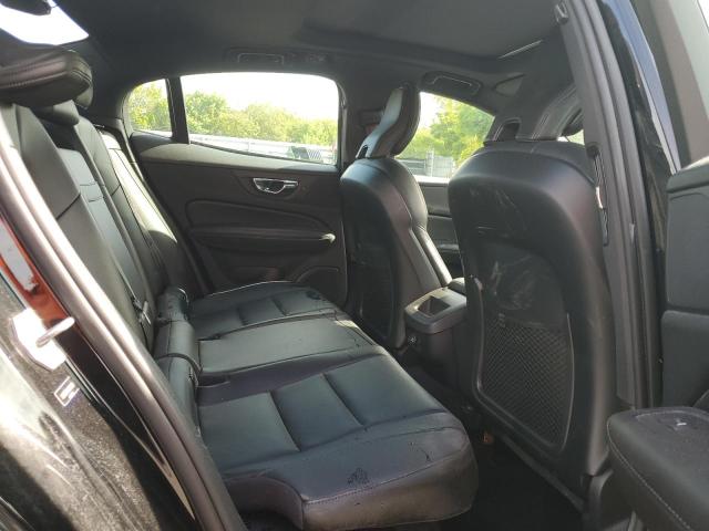 2019 VOLVO S60 T5 MOM 7JR102FK2KG011103
