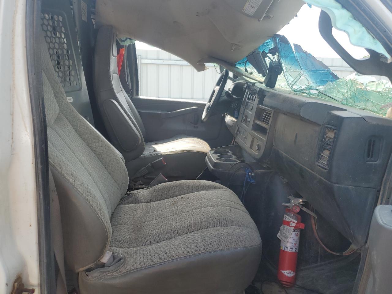 CHEVROLET EXPRESS G2500