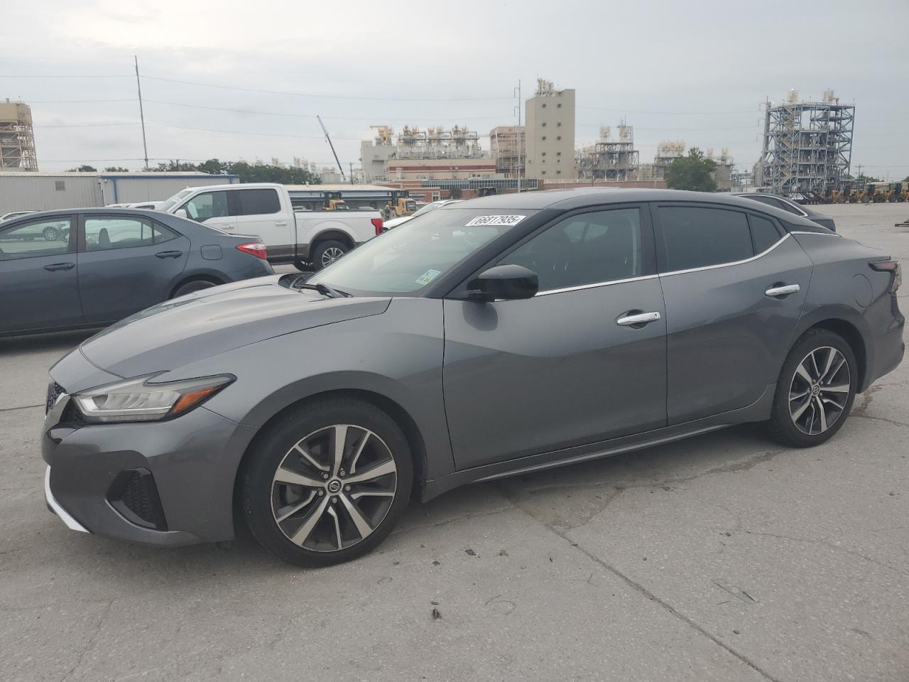 NISSAN MAXIMA S