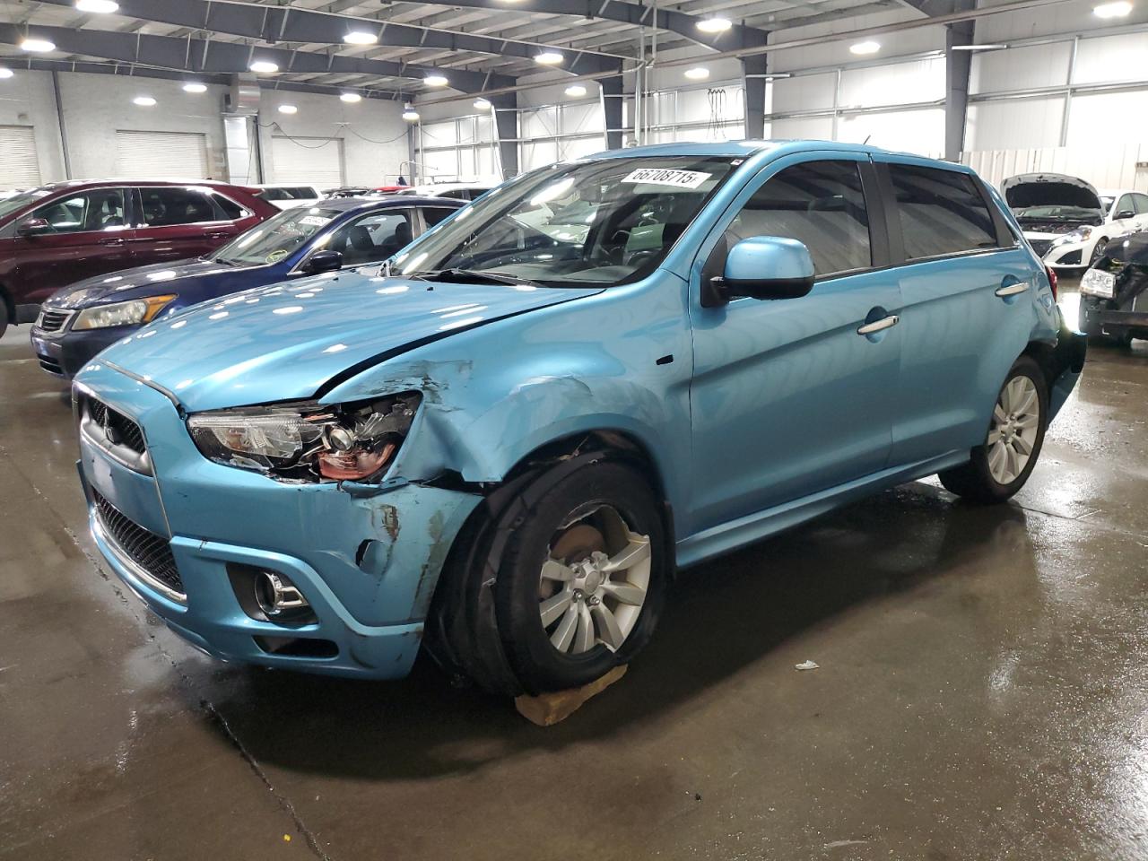 MITSUBISHI OUTLANDER SE