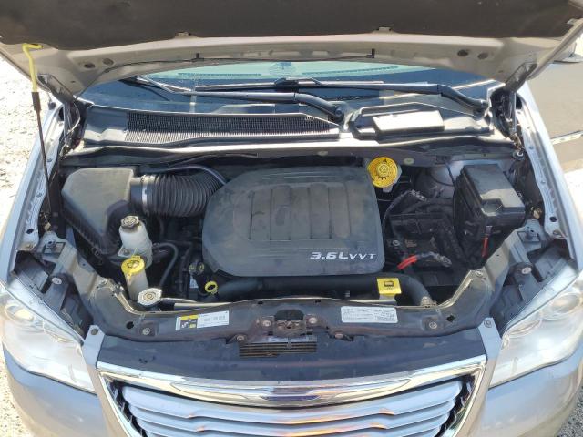 2015 CHRYSLER TOWN & COU 2C4RC1GG0FR708853