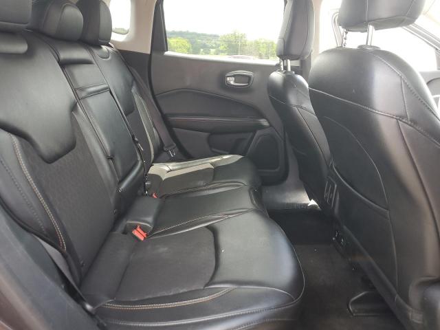2018 JEEP COMPASS LATITUDE 3C4NJDBB8JT270851