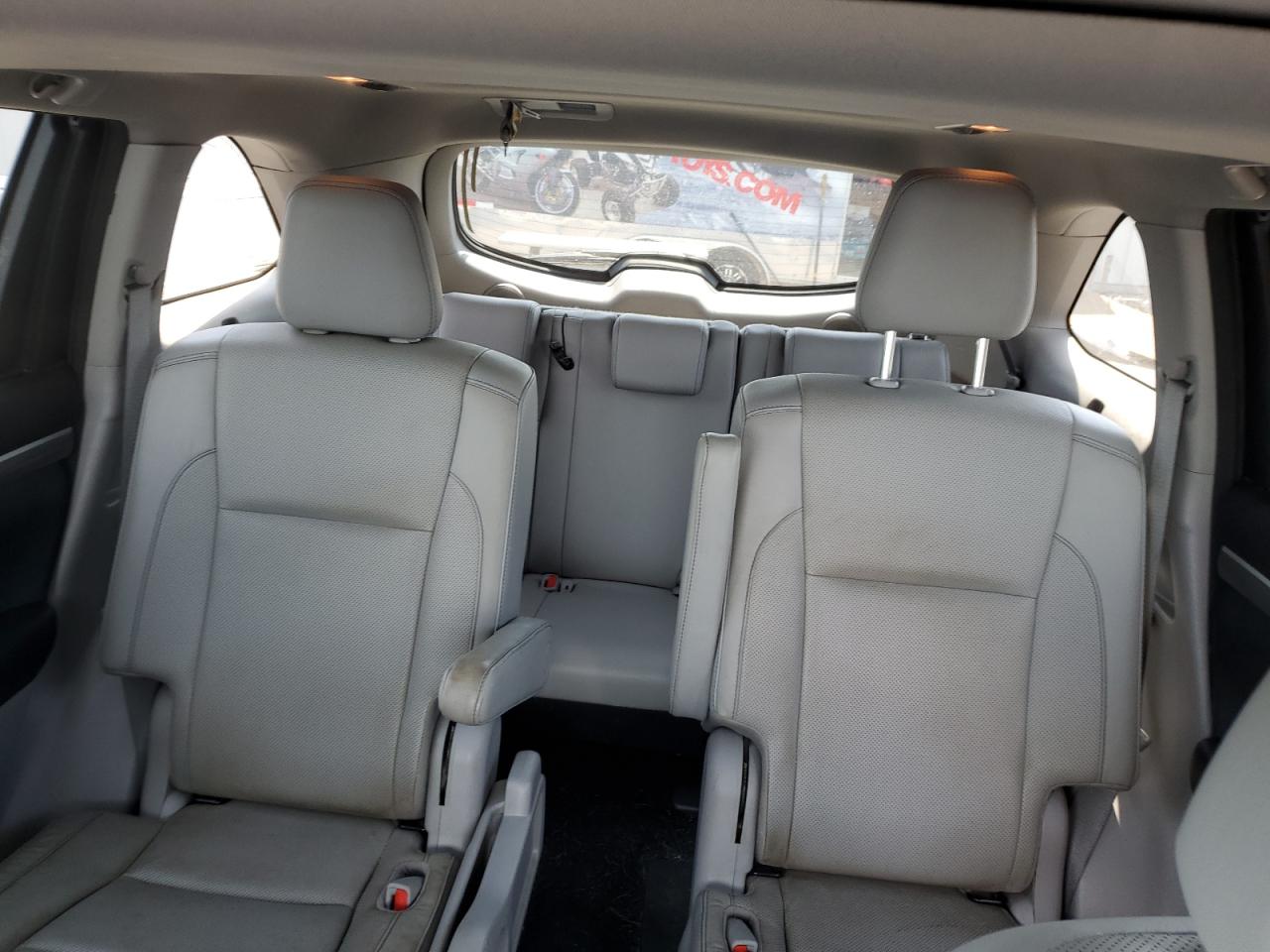 TOYOTA HIGHLANDER LIMITED